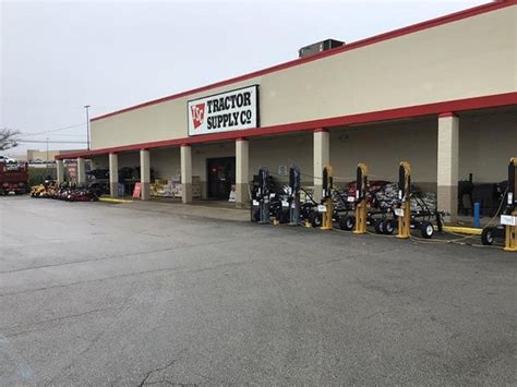 Tractor supply london ky - Tractor Supply Co., Paintsville. 446 likes · 285 were here.